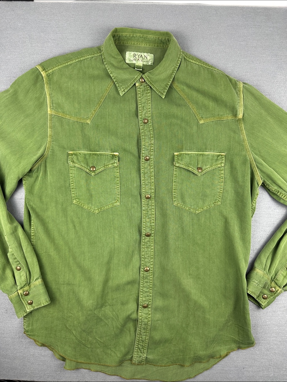 Ryan Michael Silk Cotton Snap Front Shirt Jalapeño Green Size L EUC